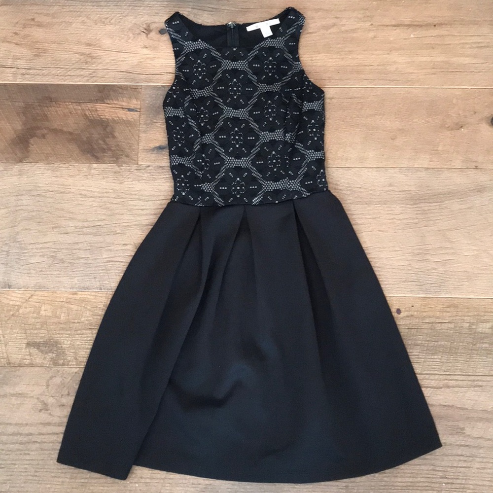 Black flower top dress